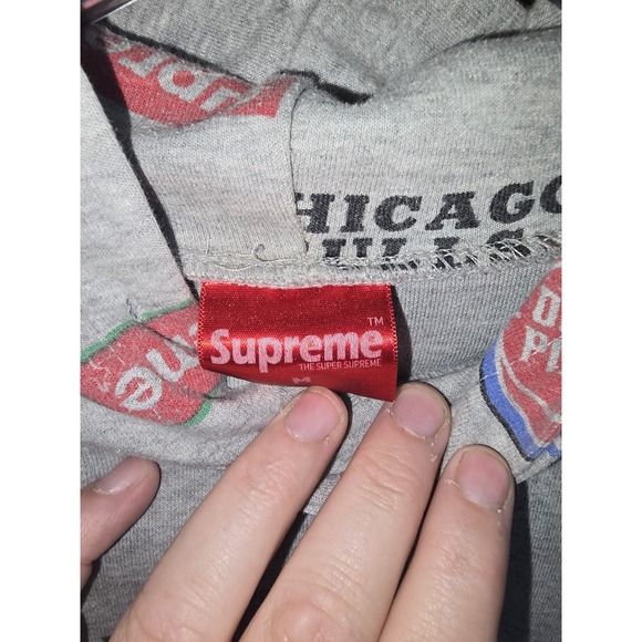 Rare SUPREME Hooded Sweatshirt Hoodie Men's Used from Japan Size M - Picture 5 of 8